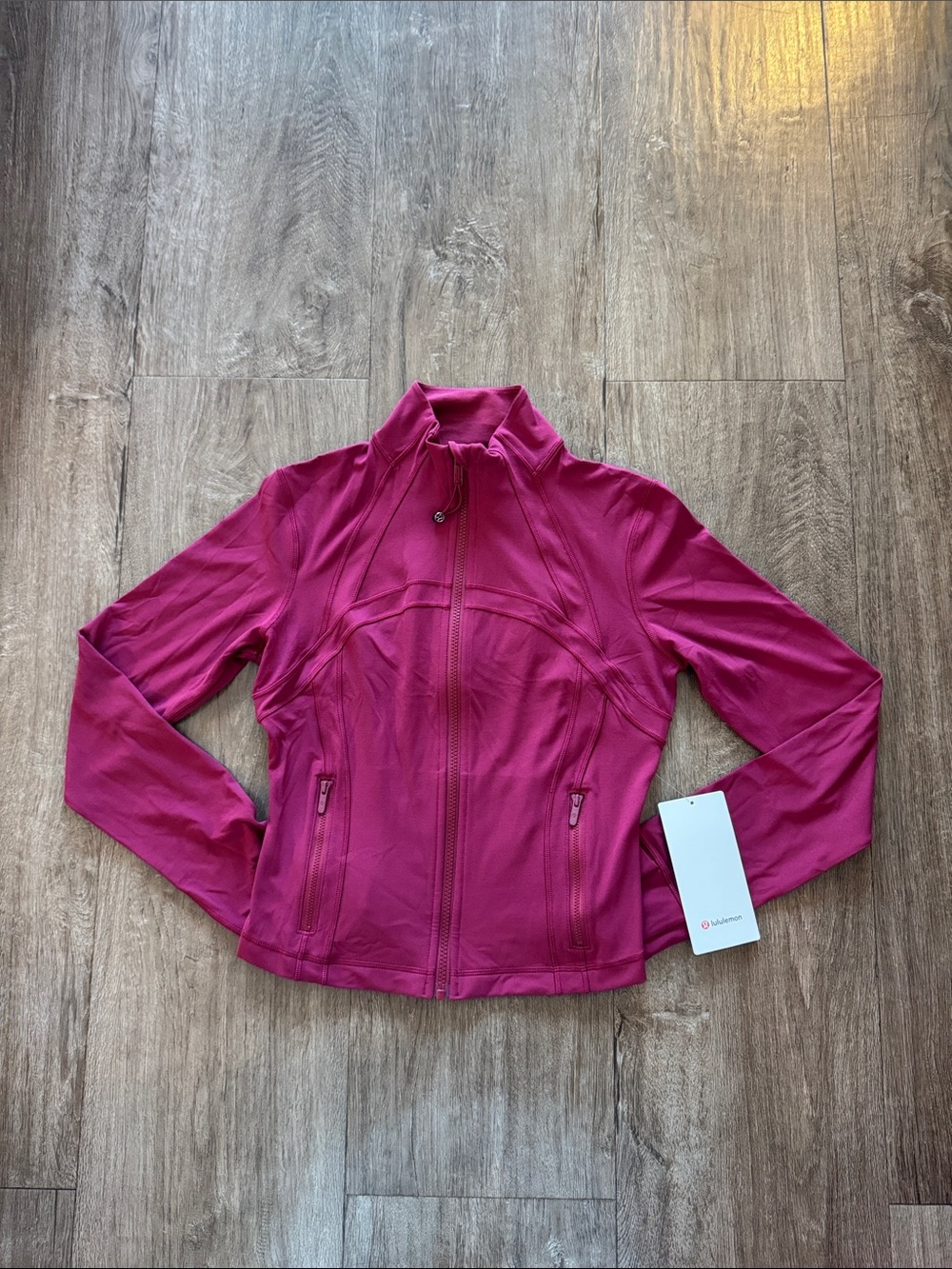 Lululemon Define Cropped Jacket Nulu Raspberry Rave Size 8 NWT - Picture 7 of 9